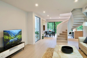 Elegant New Luxury Retreat in Remuera